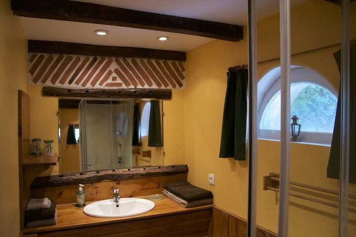 Bath Interior