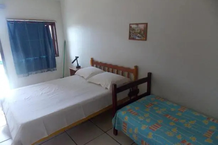 Room 5 of 7
