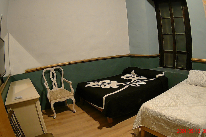 Room 124 of 152