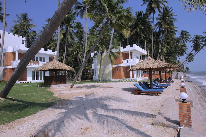 Beach 136 of 151