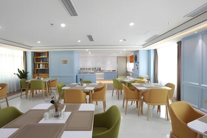 Magnotel Haikou Chengmai Software Center