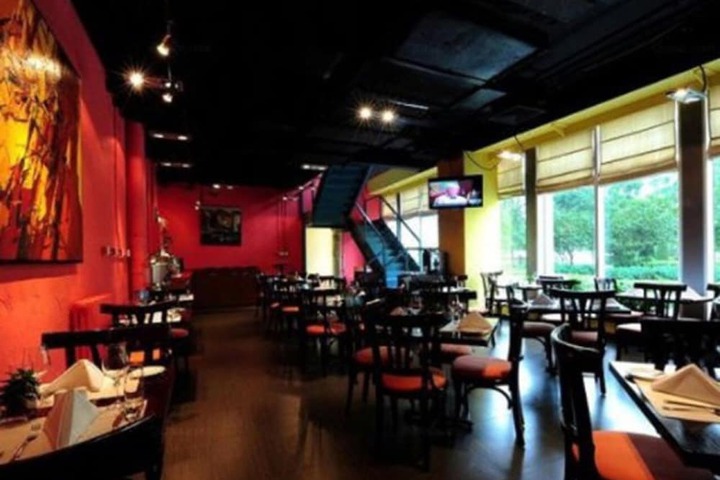 Breakfast area