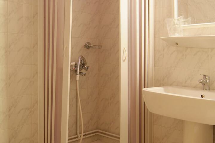 Clean Restrooms
