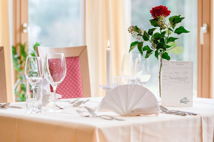 Dining Photos