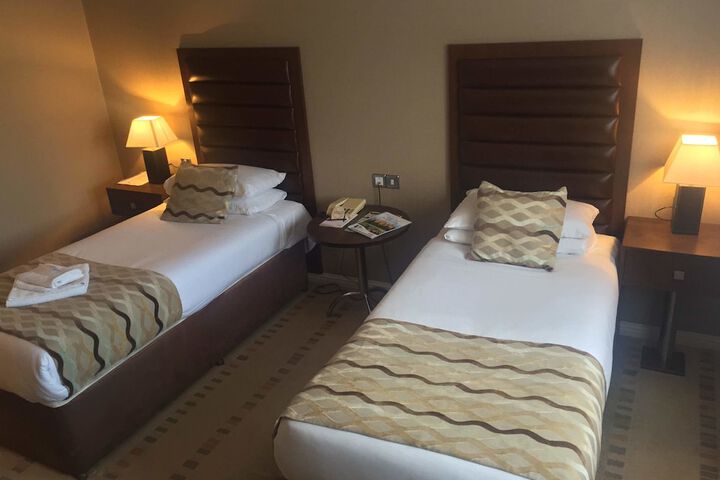 Room 13 of 71