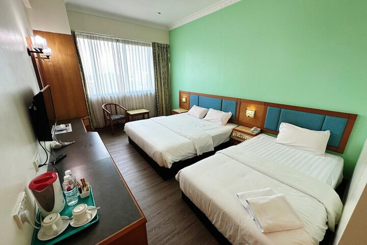 Room 10 of 44
