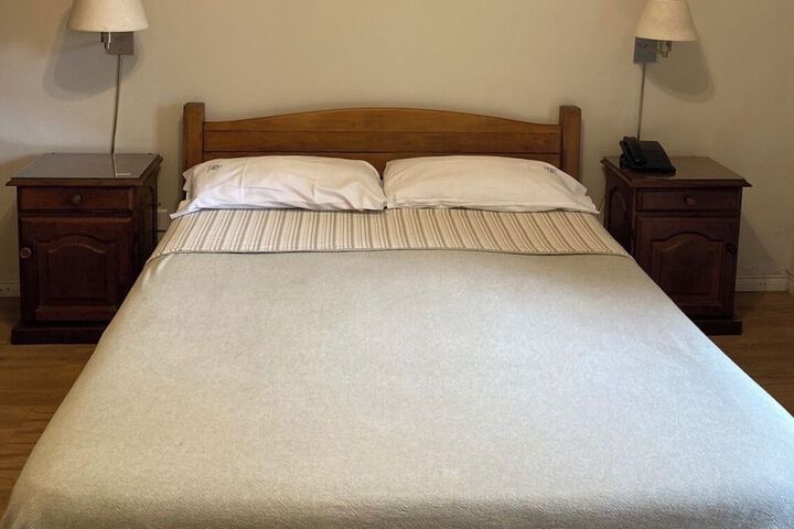 Room 22 of 64