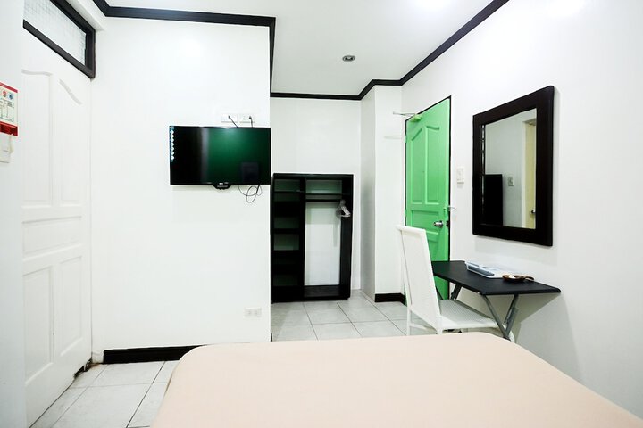 Room 7 of 30