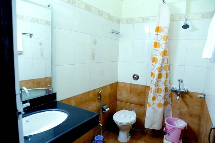 Room 49 of 63
