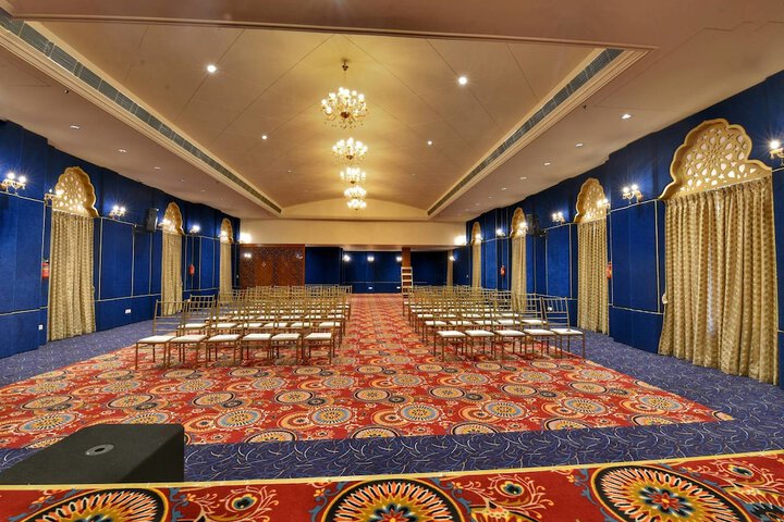Ballroom/Hall 48 of 59