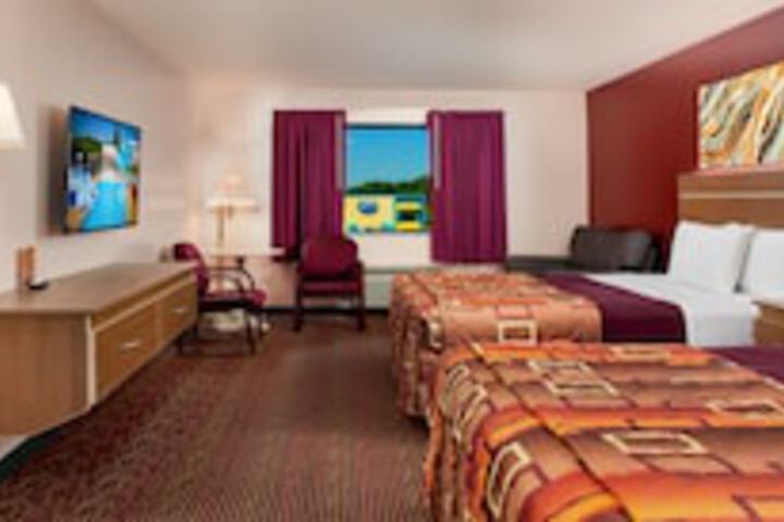 Room 19 of 222
