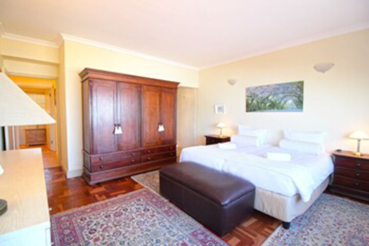 Room 15 of 20