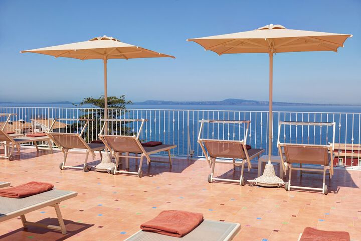Terrace/Patio 66 of 77