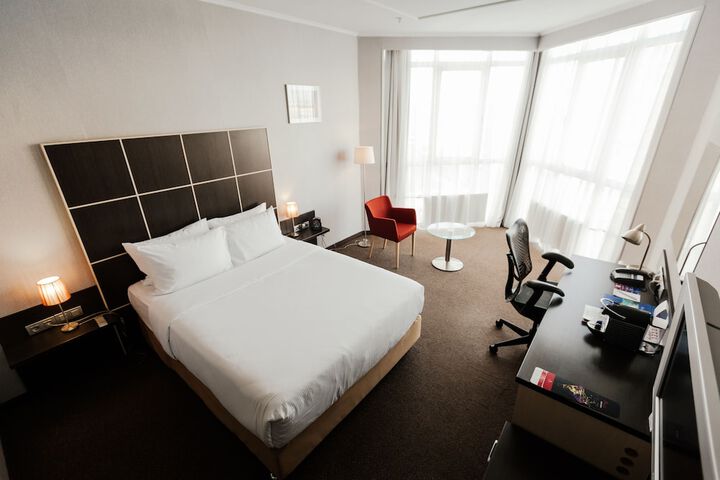 Room 7 of 56