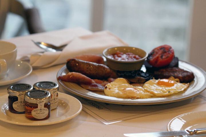 Breakfast/Coffee Service 54 of 76