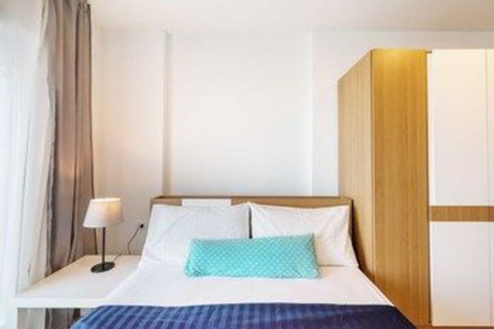 Room 7 of 23