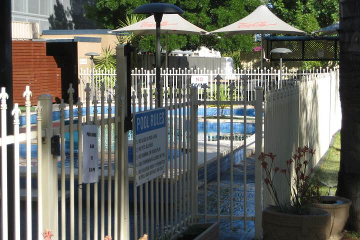 Pool 78 of 100