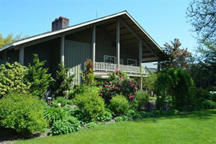 The Village Green in Cottage Grove, OR