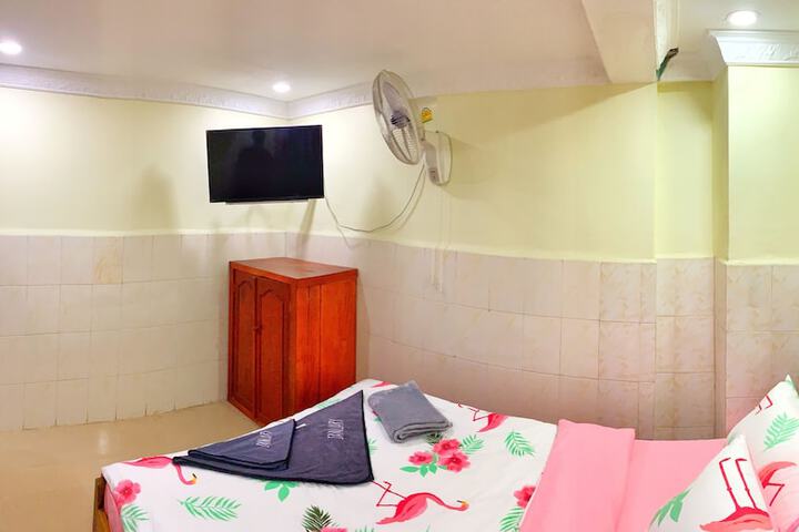 Room 19 of 62