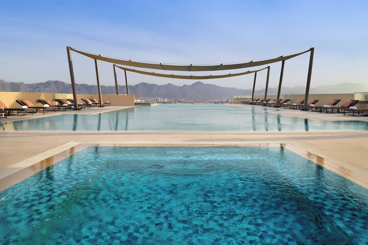 Pool 63 of 115