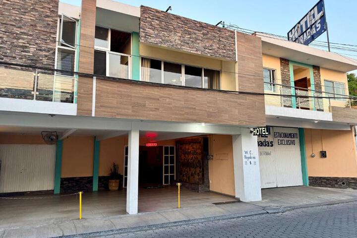 Hotel Cañadas & Bungalows
