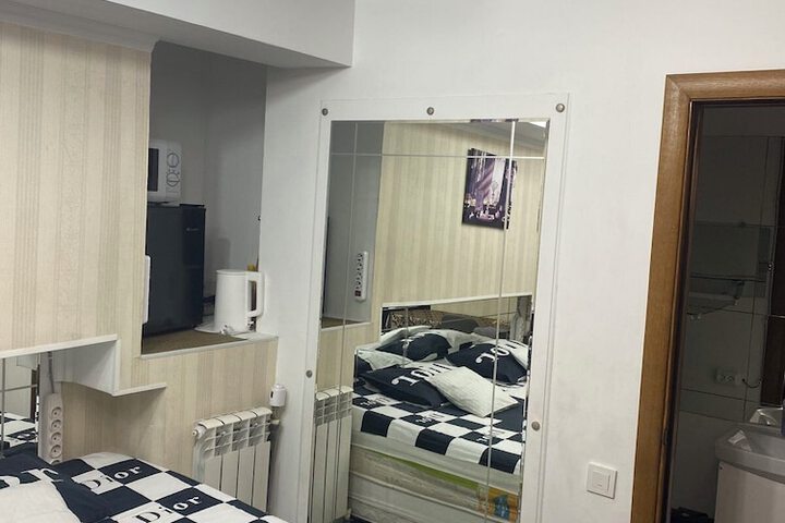 Room 39 of 106