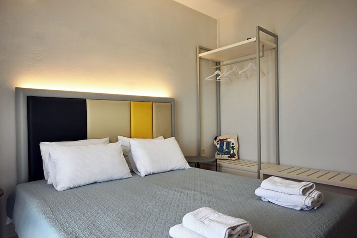 Room 19 of 74