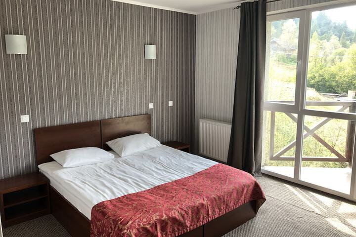 Room 25 of 61