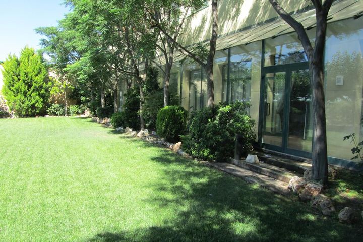 Property Grounds 30 of 37