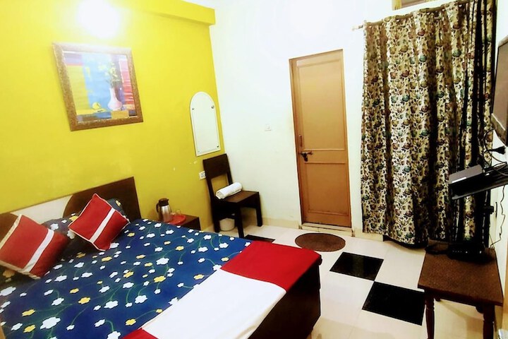 Room 22 of 31