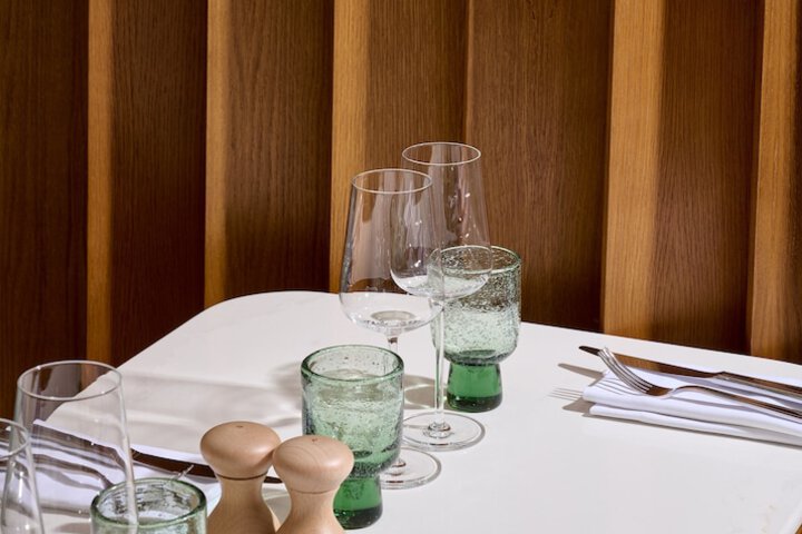 Dining 71 of 91