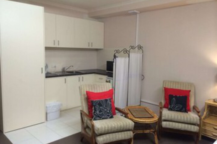 Room 16 of 24