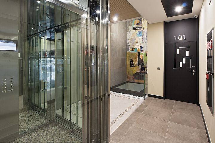 Hotel Lobby