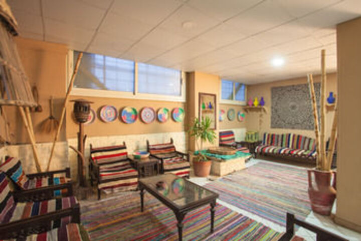 Room 9 of 21