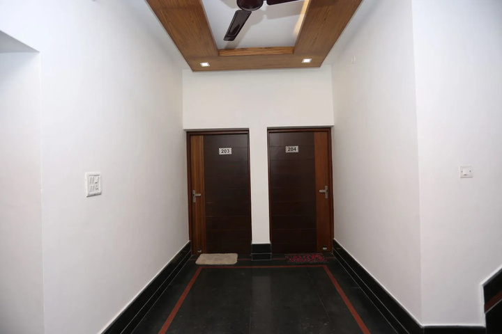 Room 13 of 13