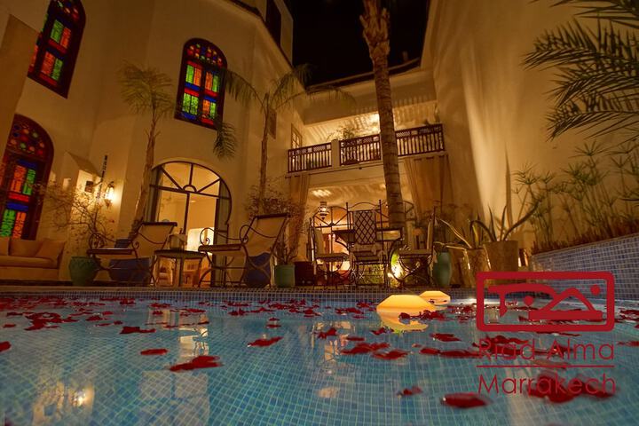 Pool 39 of 60