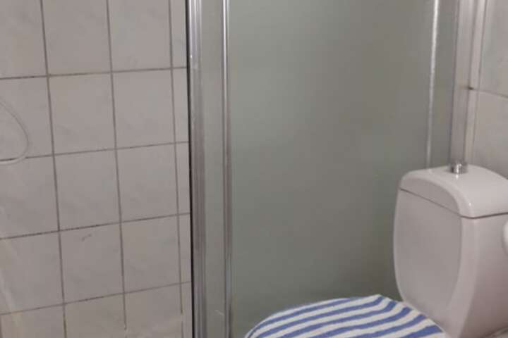 Room 72 of 105