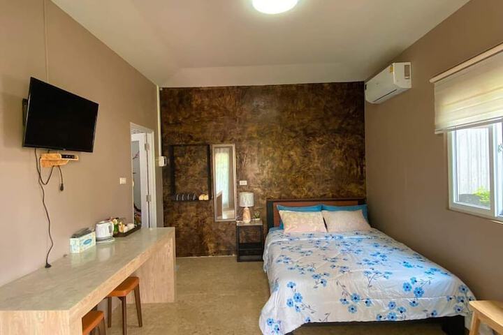 Room 2 of 11