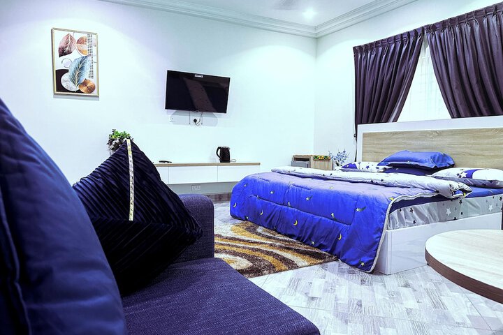 Room 12 of 29