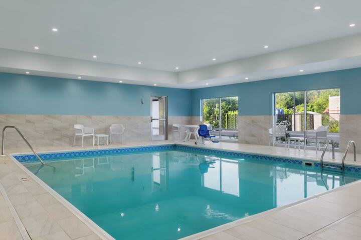 Pool 35 of 87