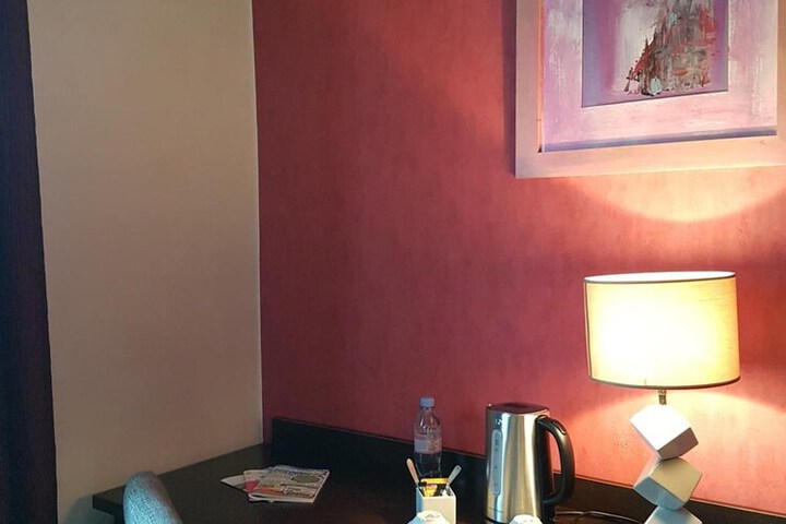 Room 11 of 54
