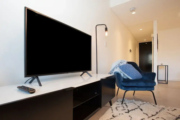 Room 4 of 10