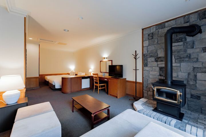 Room 20 of 51