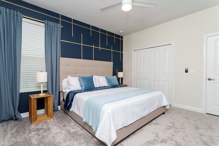 Room 37 of 144