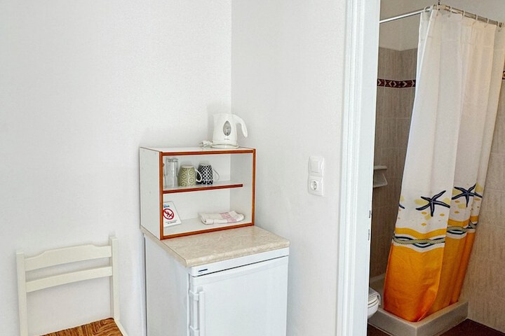 Room 51 of 85