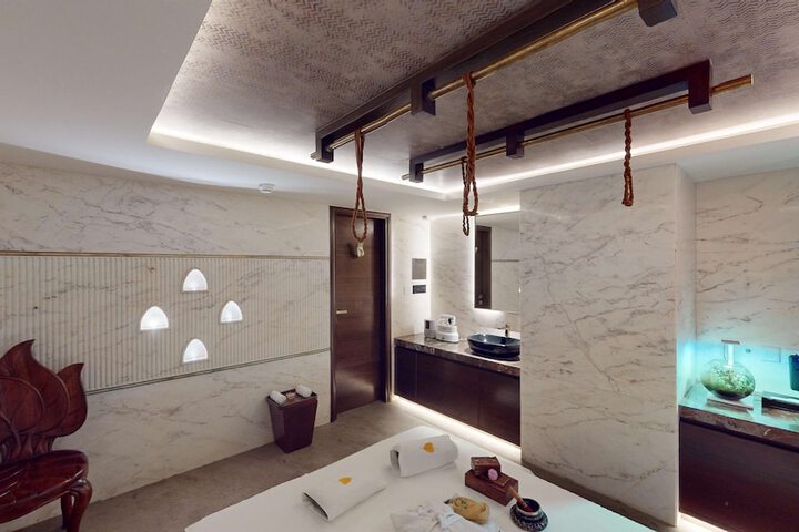 Hotel Interior 121 of 231