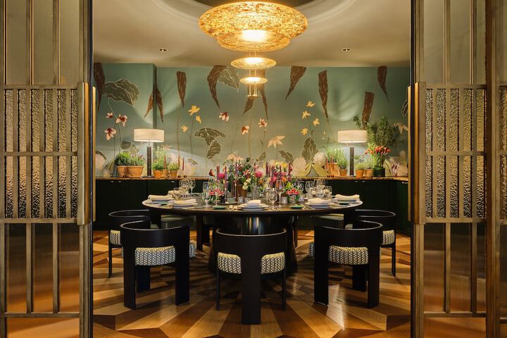 Dining 124 of 191