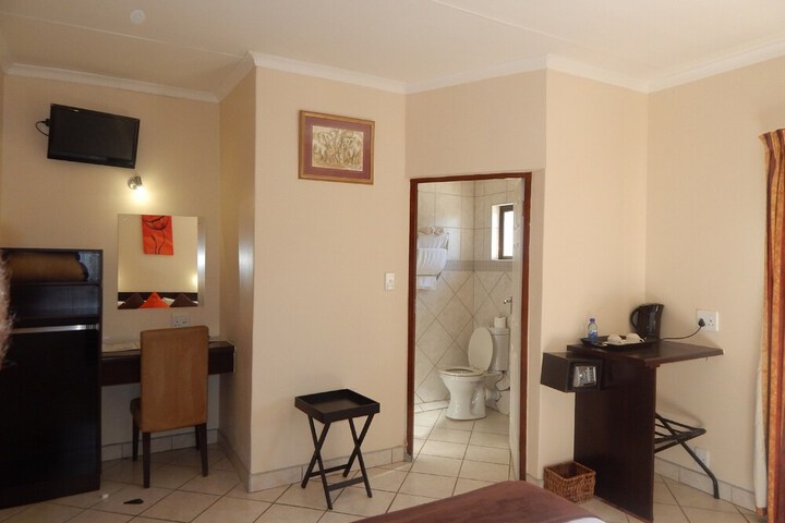 Room 41 of 87