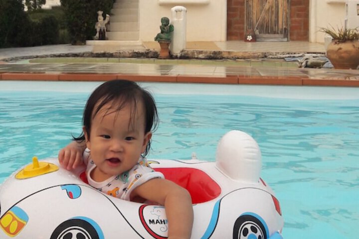 Pool 51 of 308