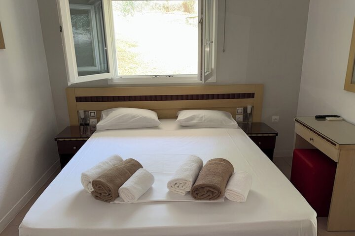 Room 46 of 171